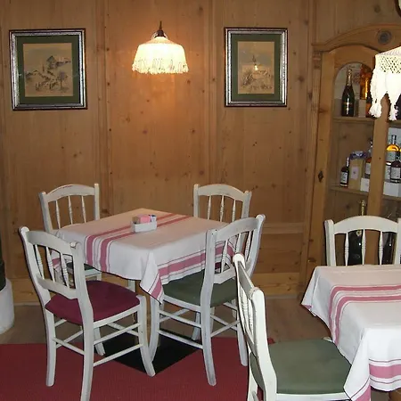 Hotel Ciasa Mancin Suite-apartments Moena