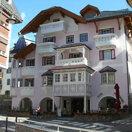 Hotel Ciasa Mancin Suite-apartments *